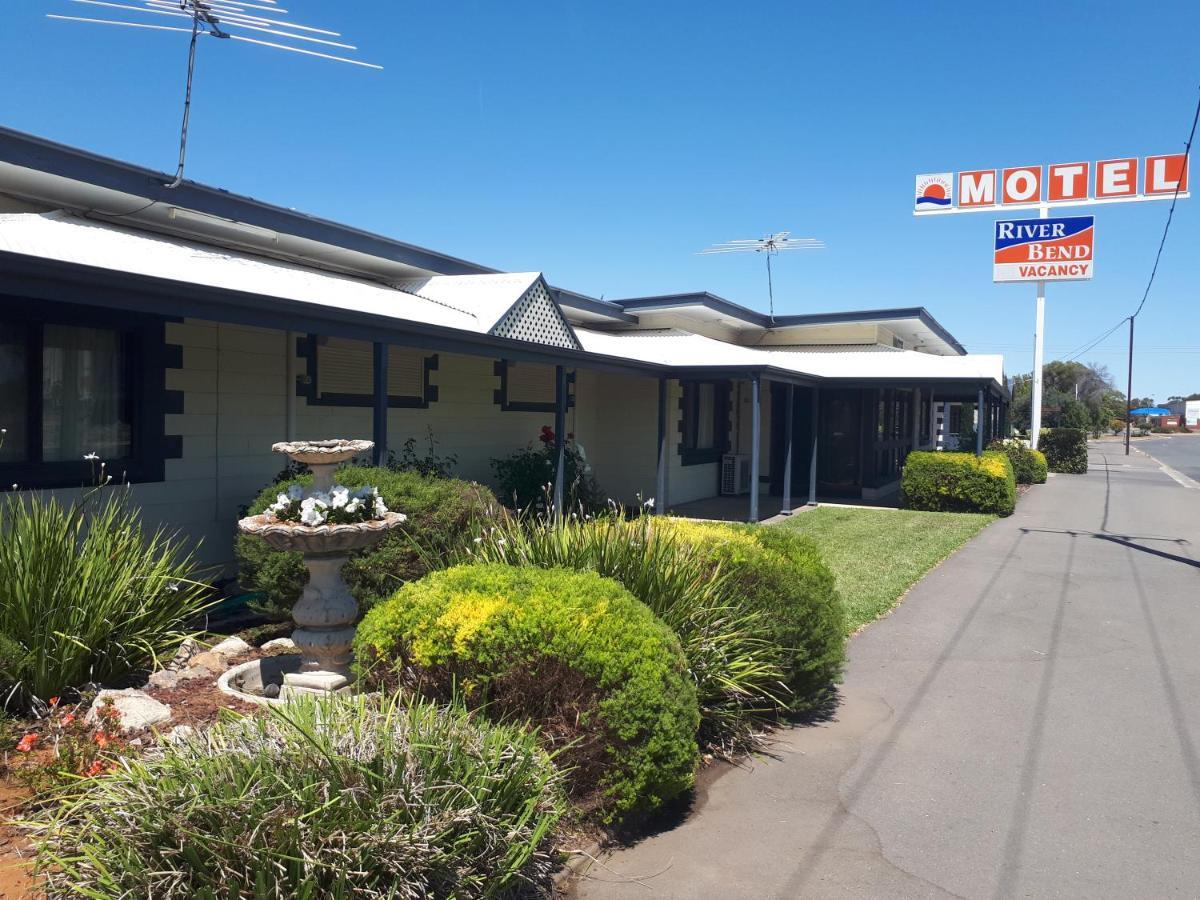 Motel Riverbend Тейлъм Бенд Екстериор снимка